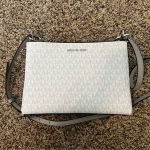 Michael Kors Gray/White/Silver Shoulder/Crossbody Purse